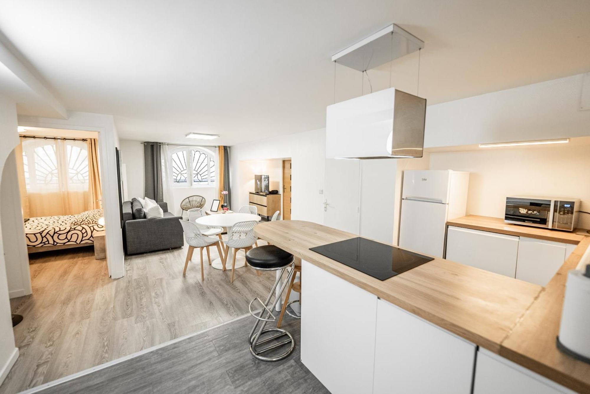 Bel Appartement Renove - Place Du Palais Avec Parking Bordeaux Kültér fotó