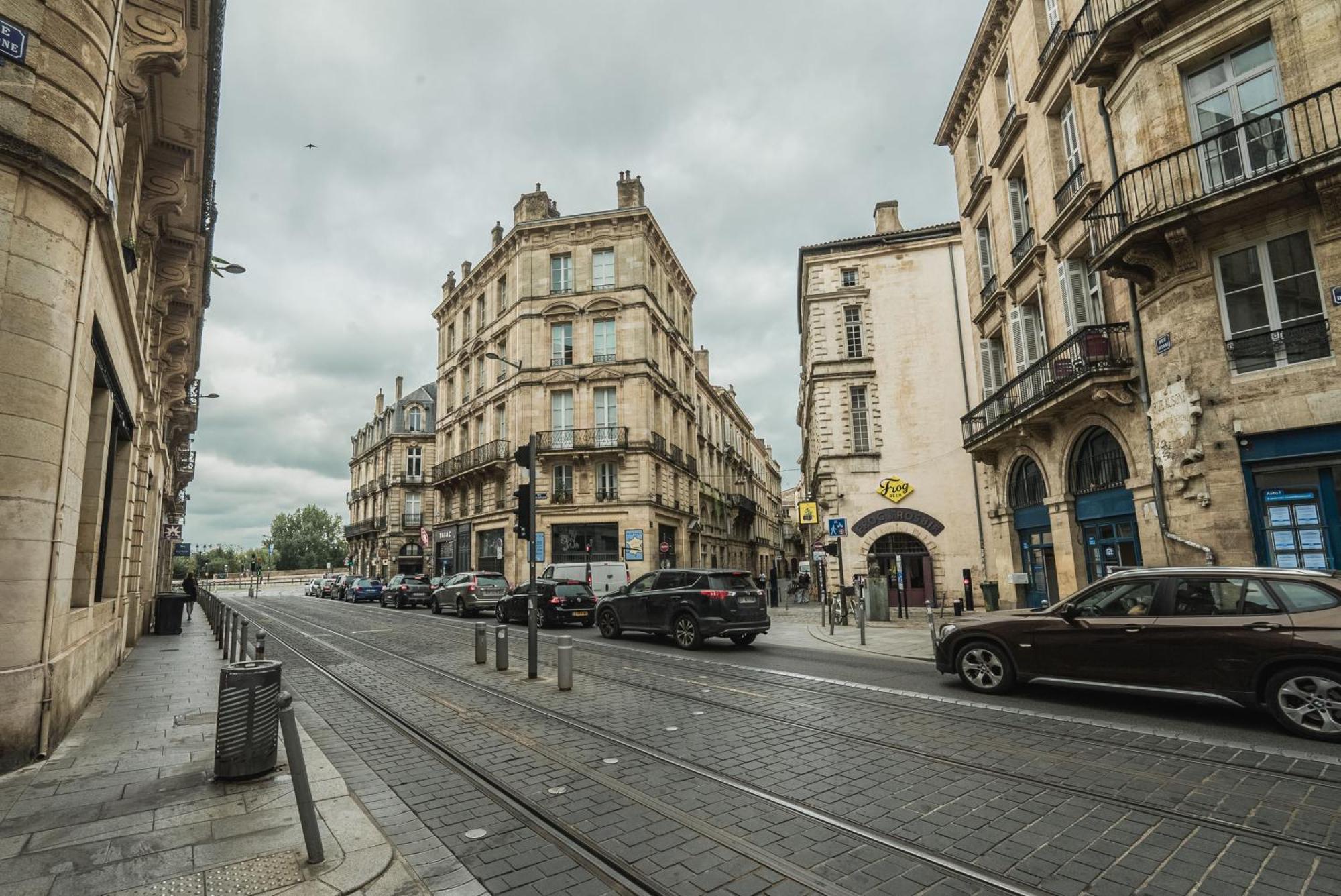 Bel Appartement Renove - Place Du Palais Avec Parking Bordeaux Kültér fotó